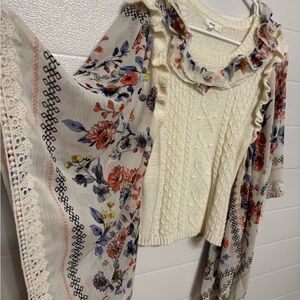 Elegant Cream Floral Knit Top with Ruffle Details